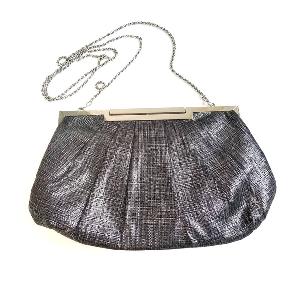La Regale Handbags - La Regale Vtg Evening Purse Clutch Metallic Chain